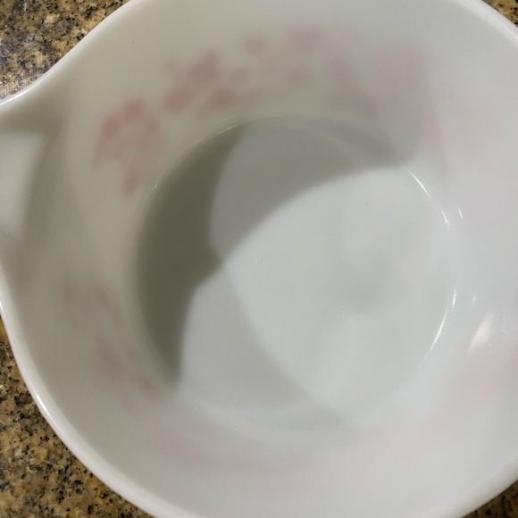 SOLD! PYREX GOOSEBERRY CASSEROLE DISH BOWL 474-B 11/2 QT PINK & WHITE NO LID - Picture 7 of 10